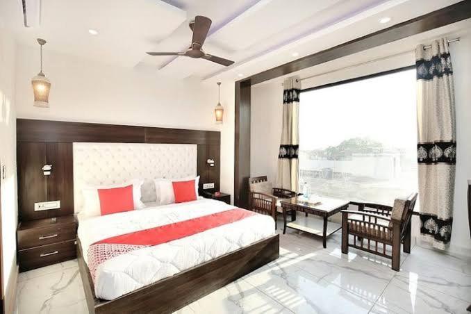 Hotel Ska Chandīgarh Екстериор снимка