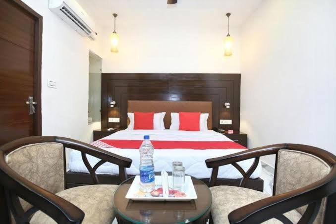 Hotel Ska Chandīgarh Екстериор снимка